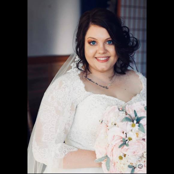 Meet your Posher, Bianca - Picture 1 of 1